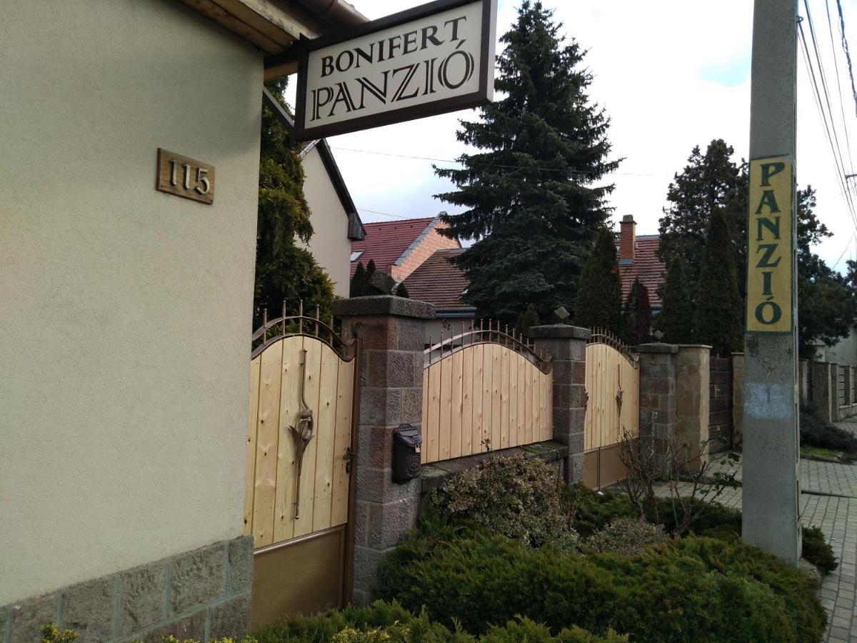 Bonifert Vendeghaz Hotel Dunabogdany Exterior photo